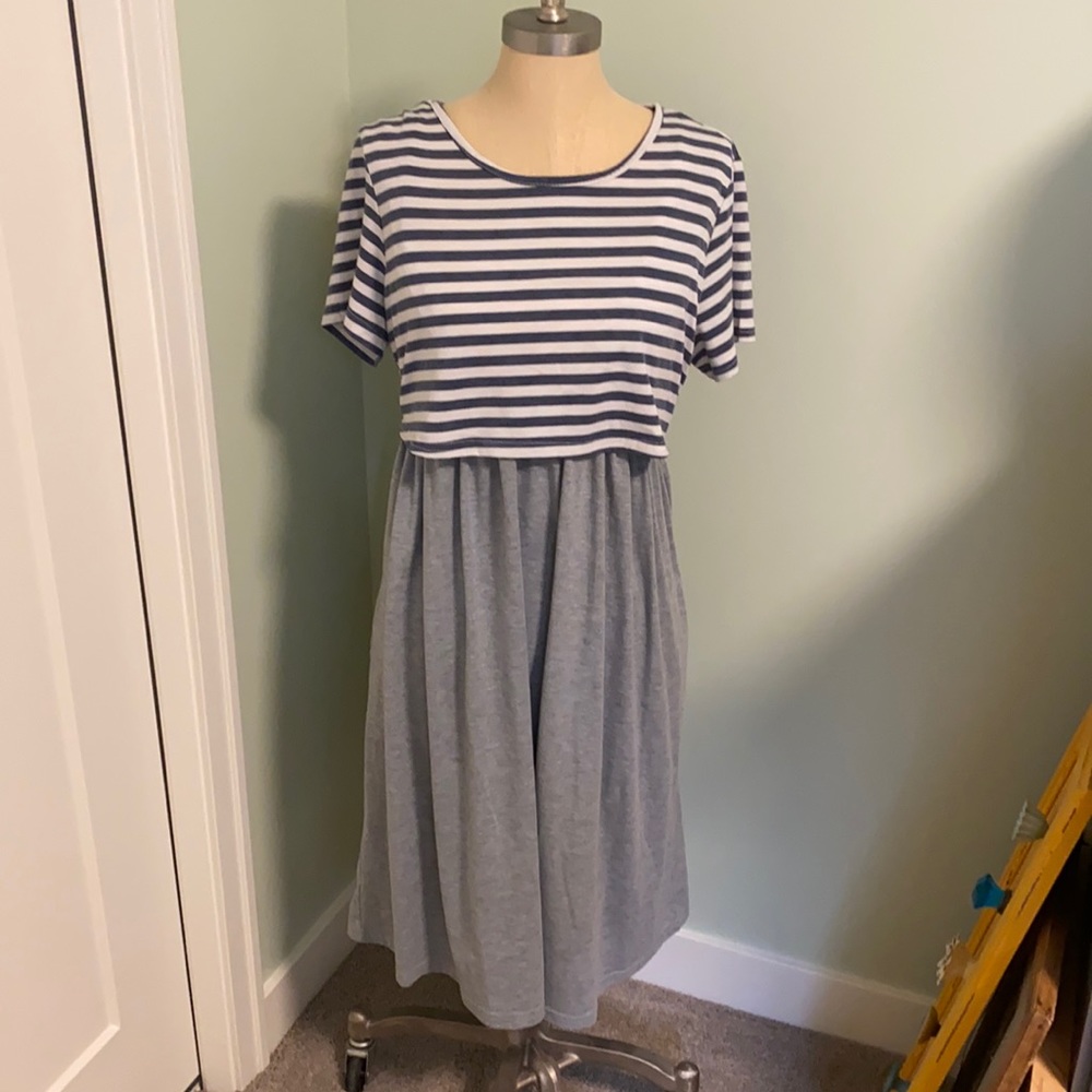Nursing dress
